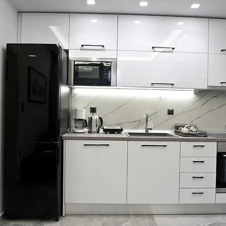 Iris Apartment